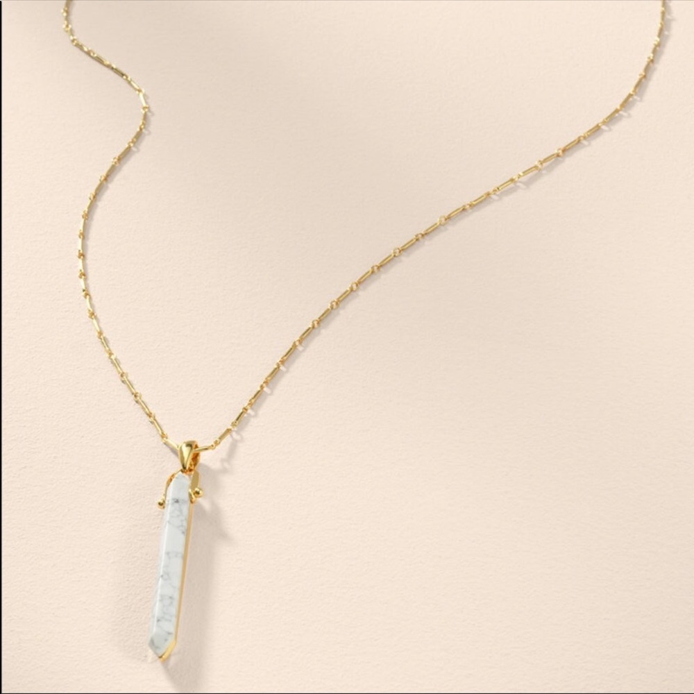 Stella & Dot Stone Rebel Pendant Gold - Picture 1 of 6
